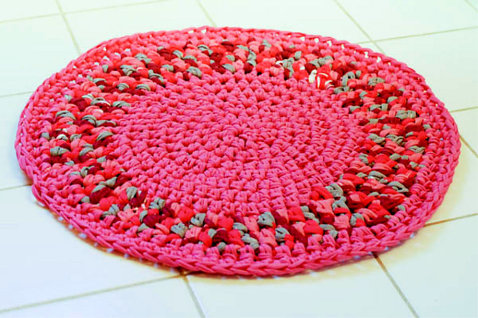 15 Free Crochet Round Rug Patterns Crochet Circle Rug Pattern