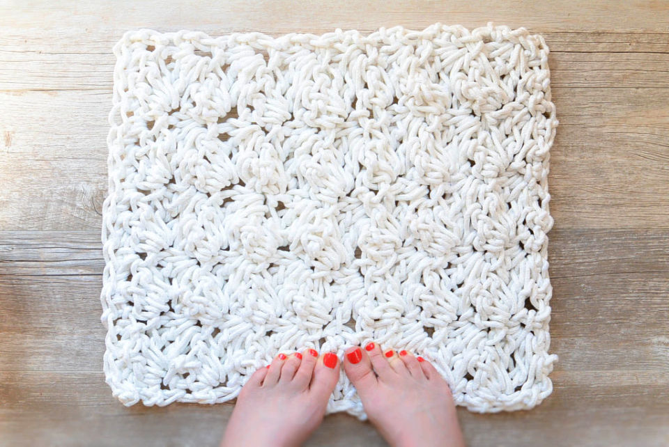8 Free Crochet Bathroom Rug Patterns Crochet Bath Mat