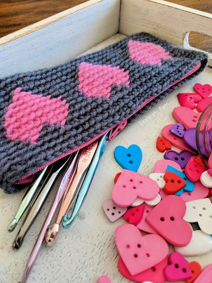 15 Free Crochet Pencil Case Patterns - Crochet Me