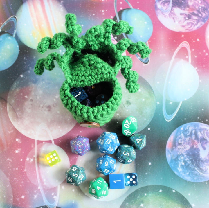 12 Free Crochet Dice Bag Patterns Dragon Egg Dice Bag Pattern
