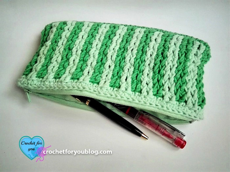 15 Free Crochet Pencil Case Patterns - Crochet Me
