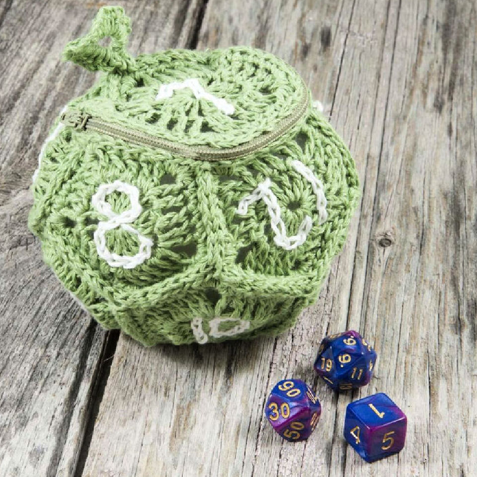 12-free-crochet-dice-bag-patterns-dragon-egg-dice-bag-pattern